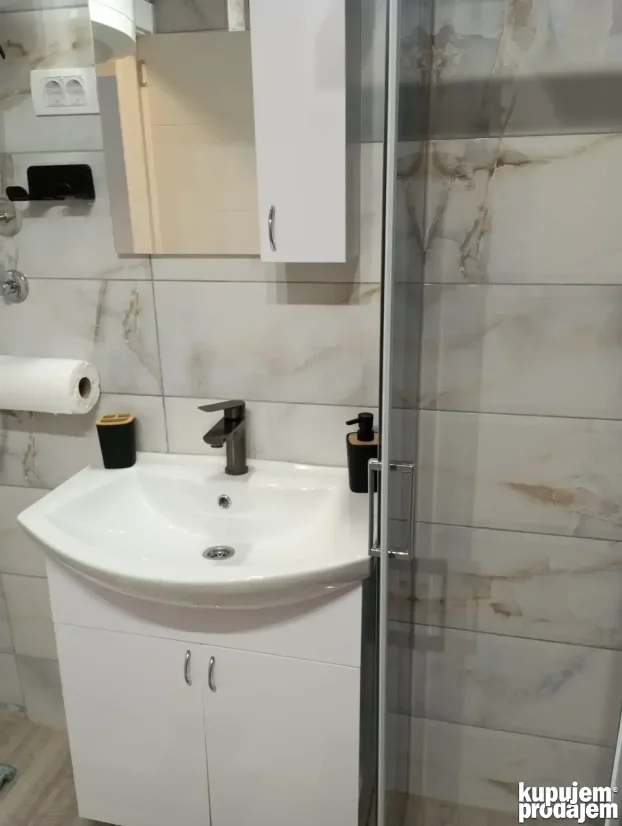 Gazimestanska, Kruševac, Centar, 2.0 dvosoban, 58 m²