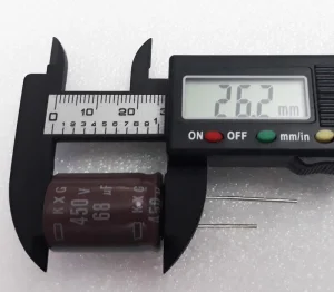 Japanski Elektrolitski kondezator NIPPON 450V 68uF