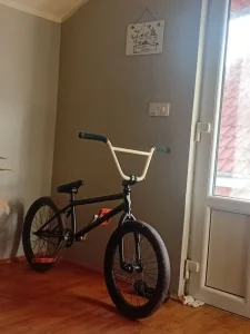 Cult custm bmx