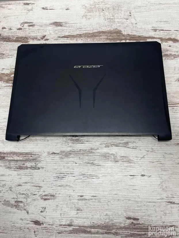 Backcover ledja ekrana i okvir Medion X6601
