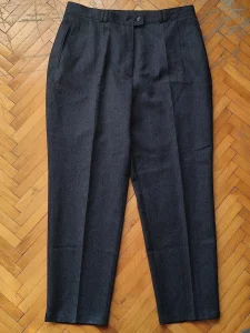 RETKO Brutalne vintage siroke sive pantalone 100% devicanska