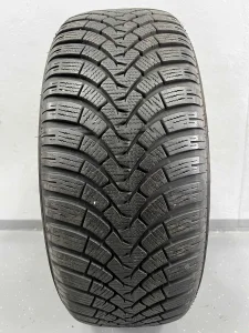 205/55-16 Falken zimske