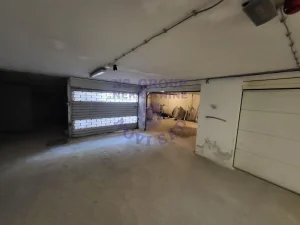 Garaza na Grbavici,33m2