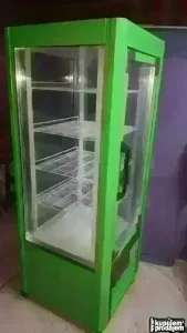 Rashladna vitrina za kolace i torte ispravne Siva i zelena