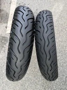 Moto gume duro 120/80/16 i 100/80/16 god 2011/11