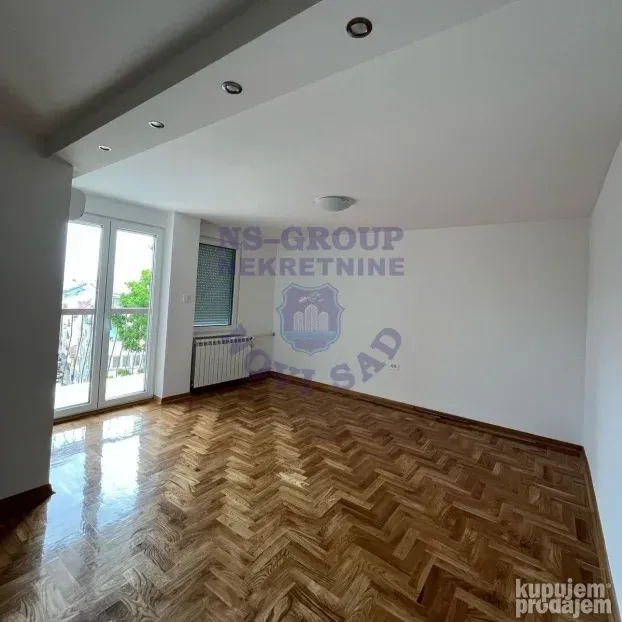 Bulevar, trosoban, 74m2