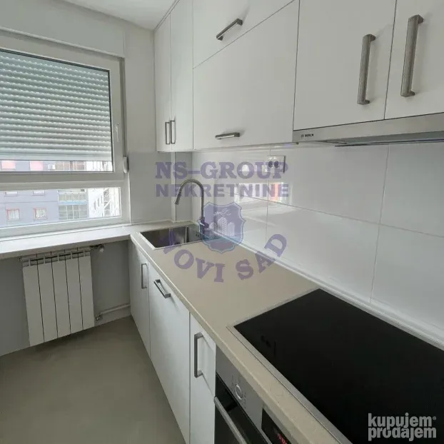 Bulevar, trosoban, 74m2