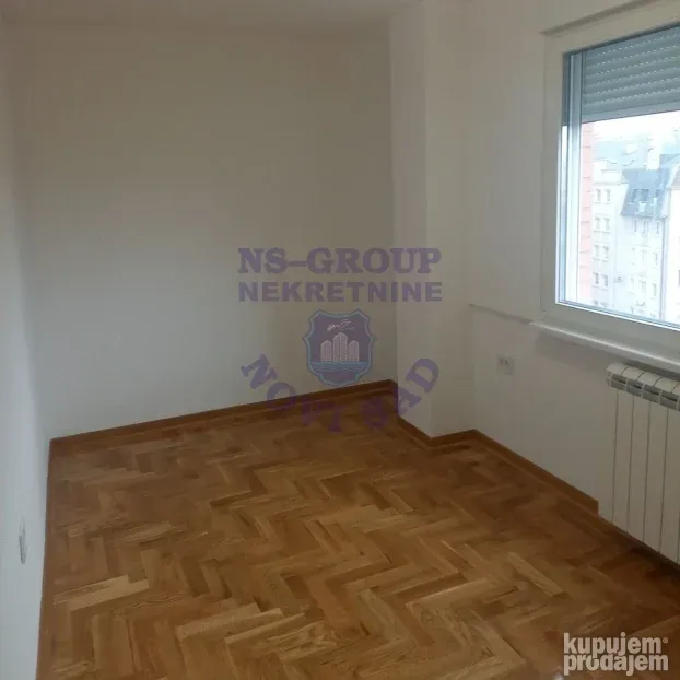 Bulevar, trosoban, 74m2
