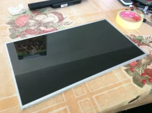 LG 15,6"LED 40 pin ispravan testiran POVOLJNO