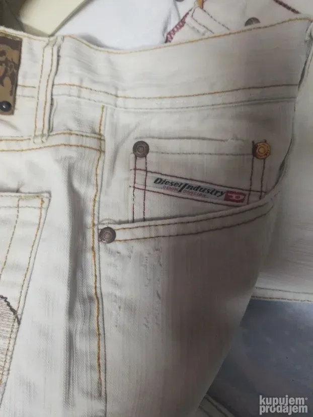DIESEL farmerke 30/34 unisex Rasprodaja