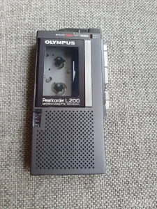 Olympus Pearlcorder L200 voice recorder