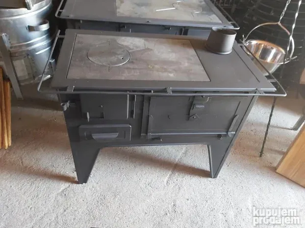 Tradicionalni-etno sporet sa ramom oko plotne (40cm rerna)