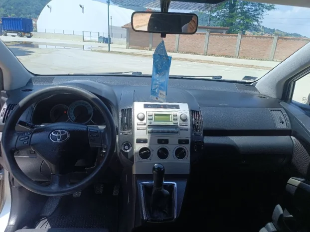 2005 Toyota Corolla Verso 2.0 4D4