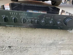 Preamp Onkyo 36 60