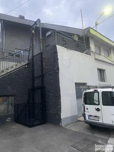 Teretni lift izrada i montaza