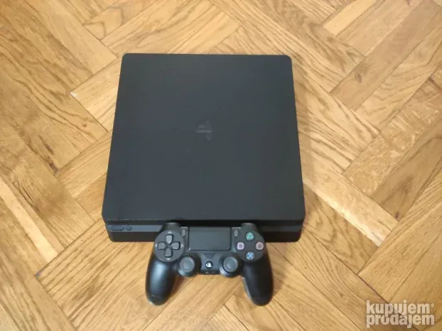 PS4 Slim 500 GB / 1 dzojstik 12.00