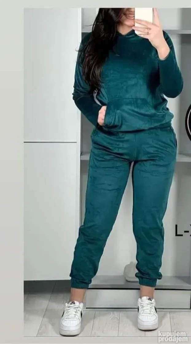 Plisane trenerke do 3xl