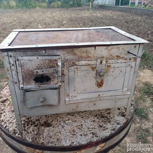 Mini šporet na drva