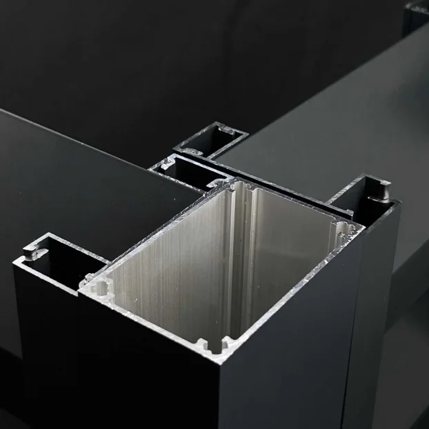 Aluminijumski plastificirani stub za ogradu - 90cm