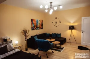 Stan na dan "Premium 030" Bor