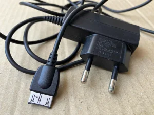 SIEMENS Travel Charger - kabl za punjenje /adapter /punjač