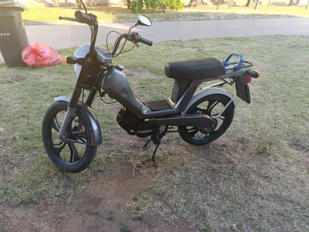 Tomos automati kolibri