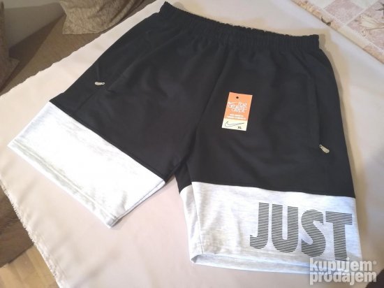 Nove muske pamucne bermude Nike