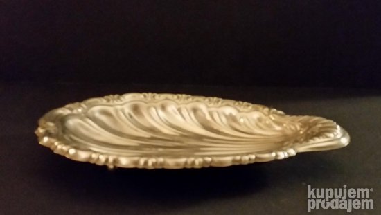 Antikvarna Prelepa Posrebrena cinija na 3 nogice, Izuzetna