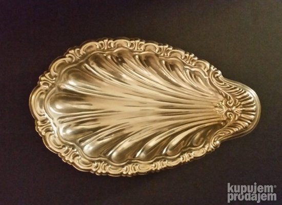 Antikvarna Prelepa Posrebrena cinija na 3 nogice, Izuzetna