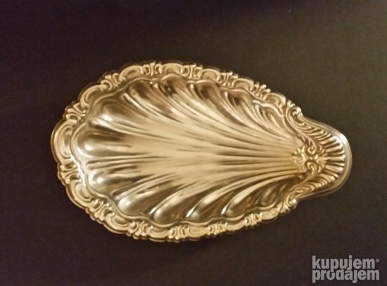 Antikvarna Prelepa Posrebrena cinija na 3 nogice, Izuzetna