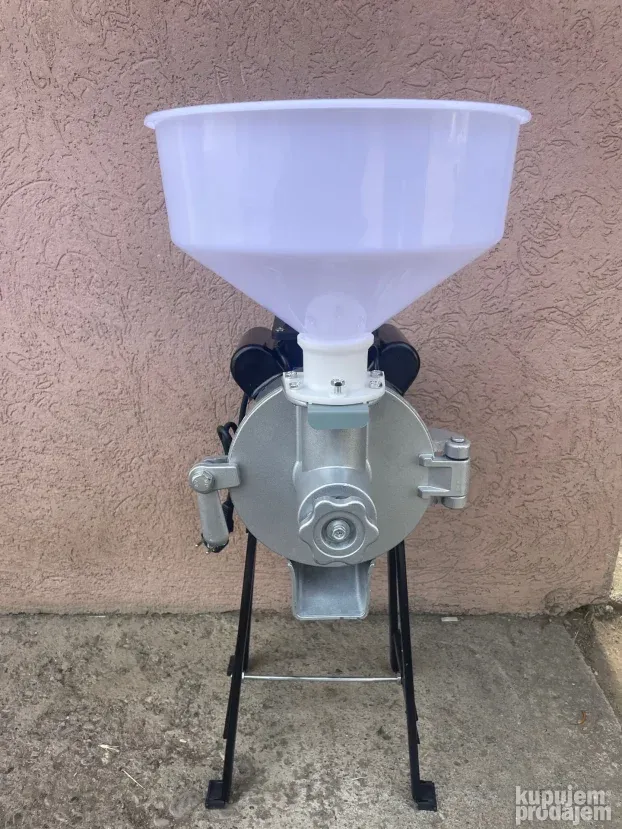 Mlin za kukuruz 2,2kw kameničar