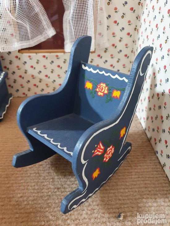 Drvena igračka-spavaća soba