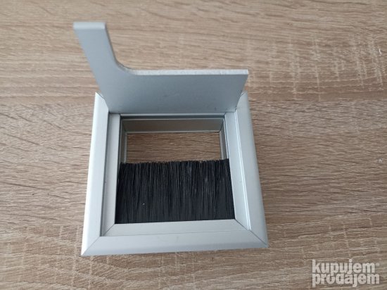 Rozetna za kablove Dauer aluminijum-okov za namestaj