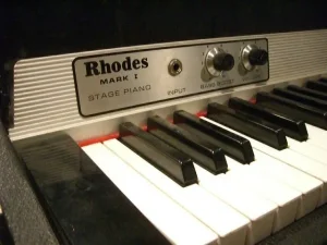 Kupujem Rhodes Wurlitzer