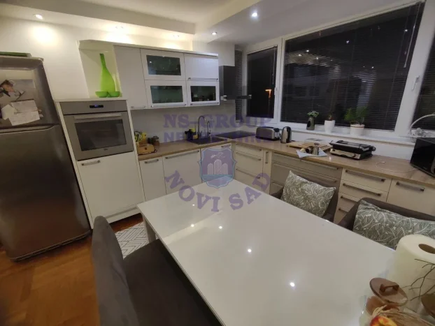 539624, Grbavica, 3.5 troiposoban, 85 m²