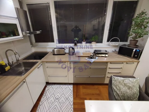 539624, Grbavica, 3.5 troiposoban, 85 m²