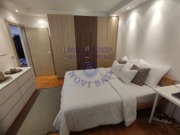 539624, Grbavica, 3.5 troiposoban, 85 m²