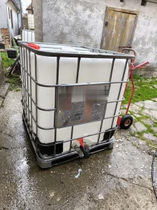 IBC, Kaca, Posuda za vodu, Cisterne 1000l, Bdion, vise komad