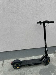 Elektricni Trotinet