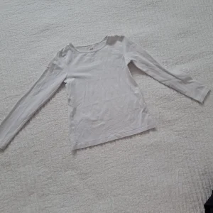 H&M majice za devojcice 6-8 god