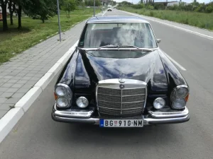 Mercedes 108