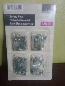 Pakovanje od 120 zihernadli NOVO
