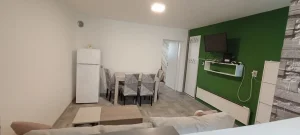 Železnička stanica, 1.5 jednoiposoban, 40 m²