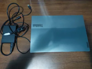 Lenovo 15,6"UHD IPS i7-11800H RTX3050Ti 16GBDDR4 250GB Nvme