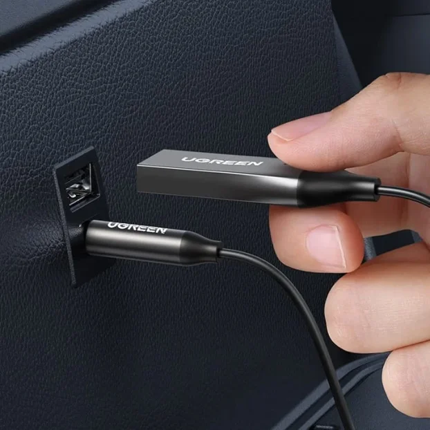 Bluetooth AUX audio prijemnik HandsFree za auto Ugreen CM309