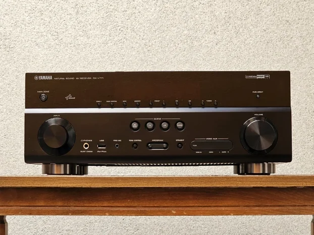 Yamaha RX-V771 - KupujemProdajem