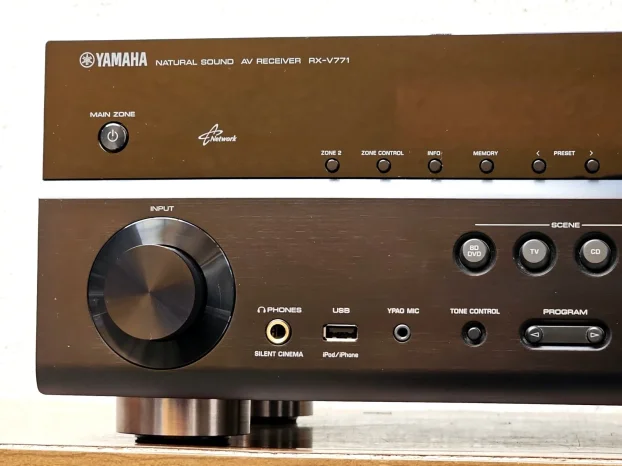 Yamaha RX-V771 - KupujemProdajem