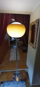 Meblo podna lampa