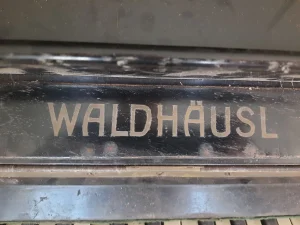 Waldhausl Piano