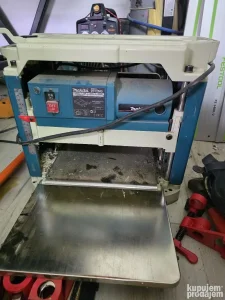Diht Abrihter Makita 2012NB